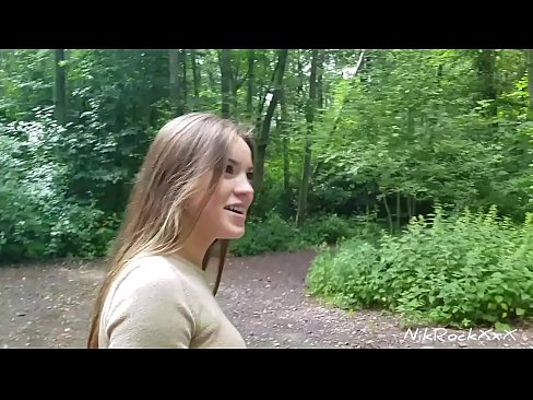 ❤️ Ik stelde Evelina foar dat wy op in iepenbier plak neuke! Se sei ja. Dan ik neukte har yn 'e kont en cum yn har mûle. Doe pikte se harsels. ️❌ Moaie porno op fy.wassell.ru ️❤